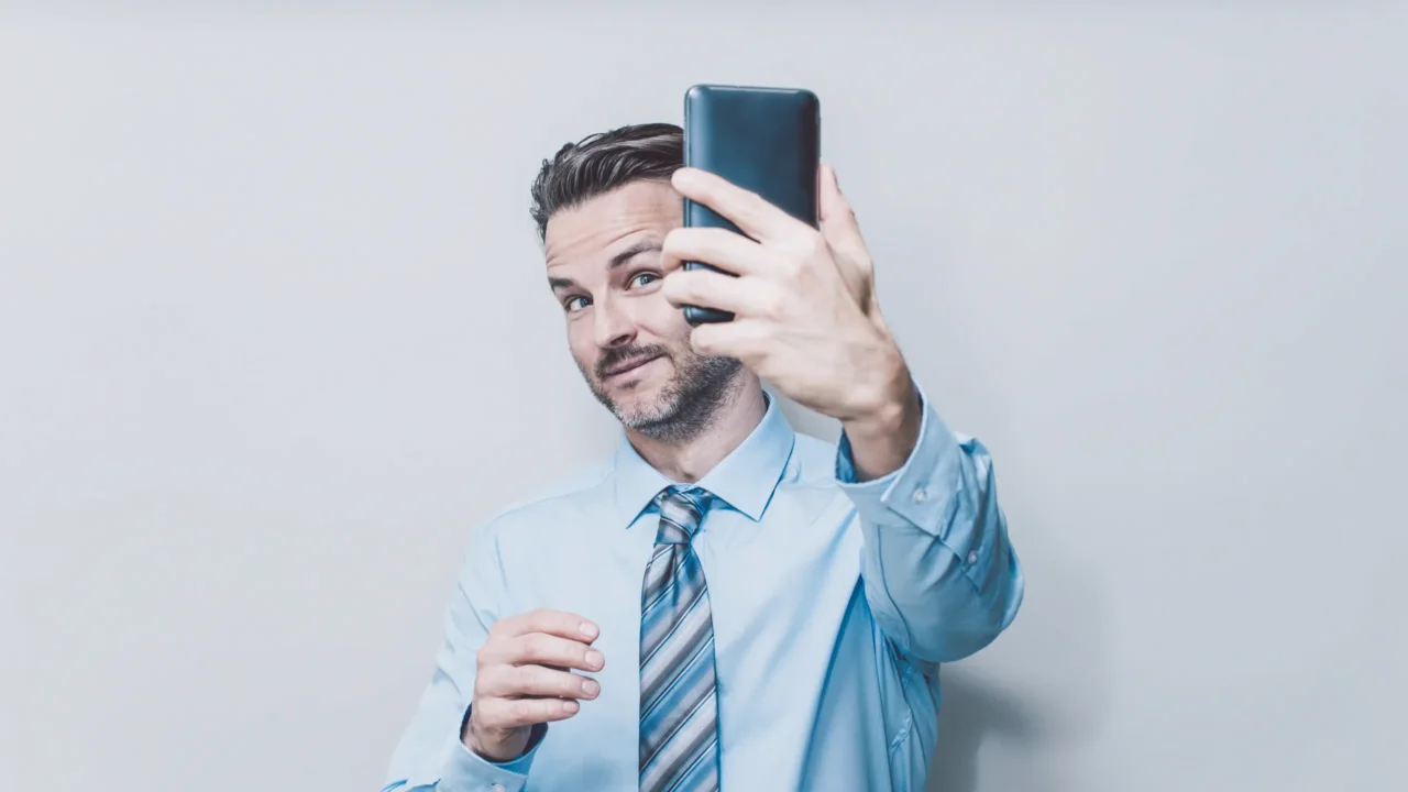 Ecco la classifica dei segni più egocentrici e narcisisti dello zodiaco